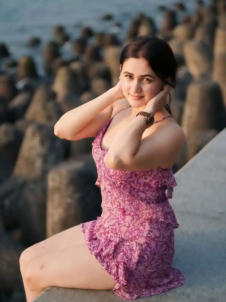 Luxury Noida Escort